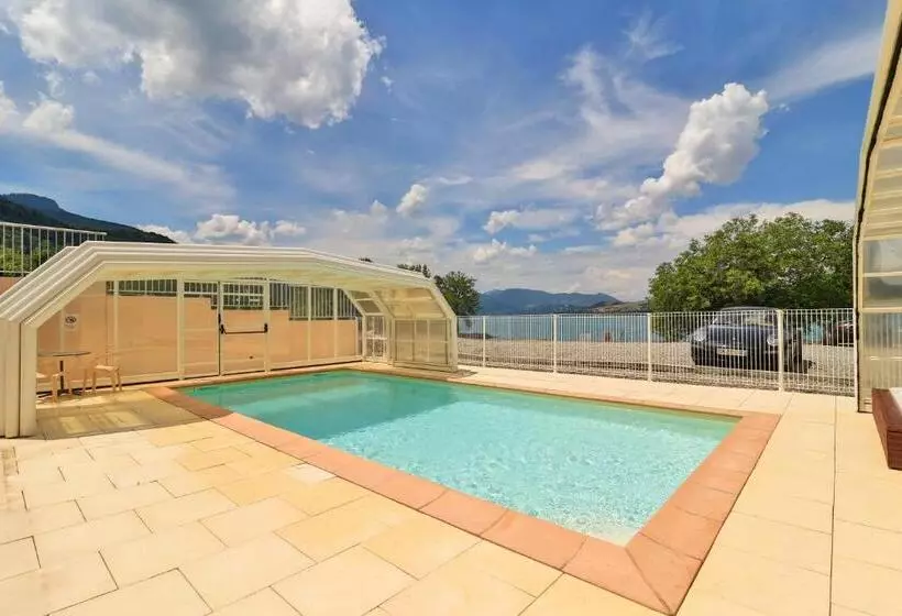 ホテル Hôtel Les Flots Bleus