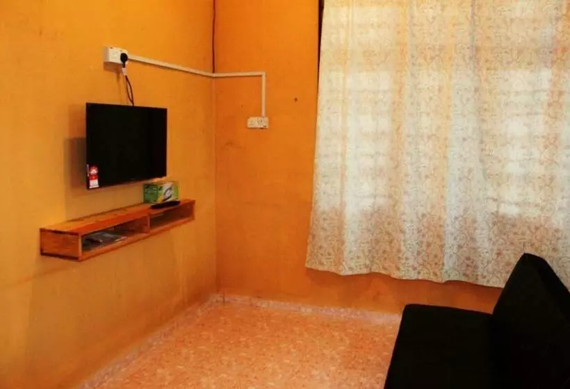 ホテル Oyo 90307 Kb Guest House, Jln Pcb