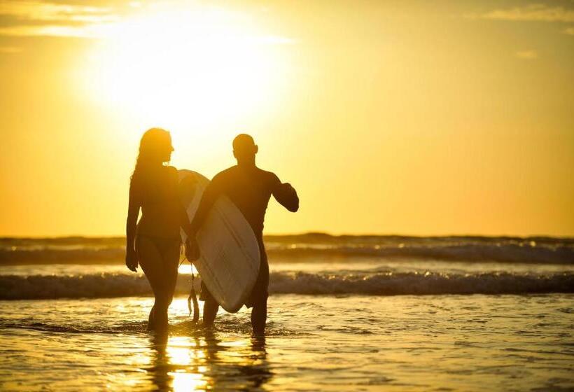 فندق Tanusas Retreat & Spa