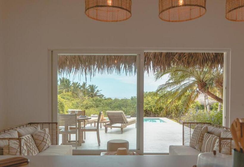 فندق Tanusas Retreat & Spa