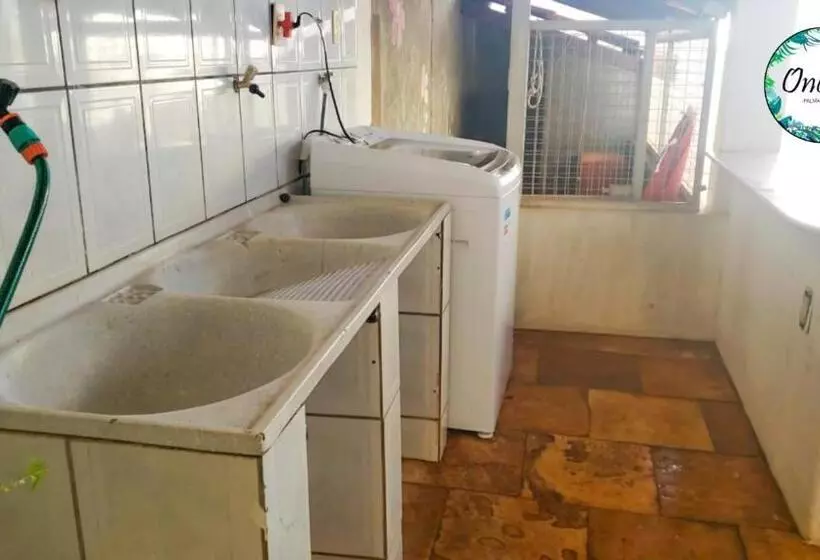 Oncotô Palmas Hostel