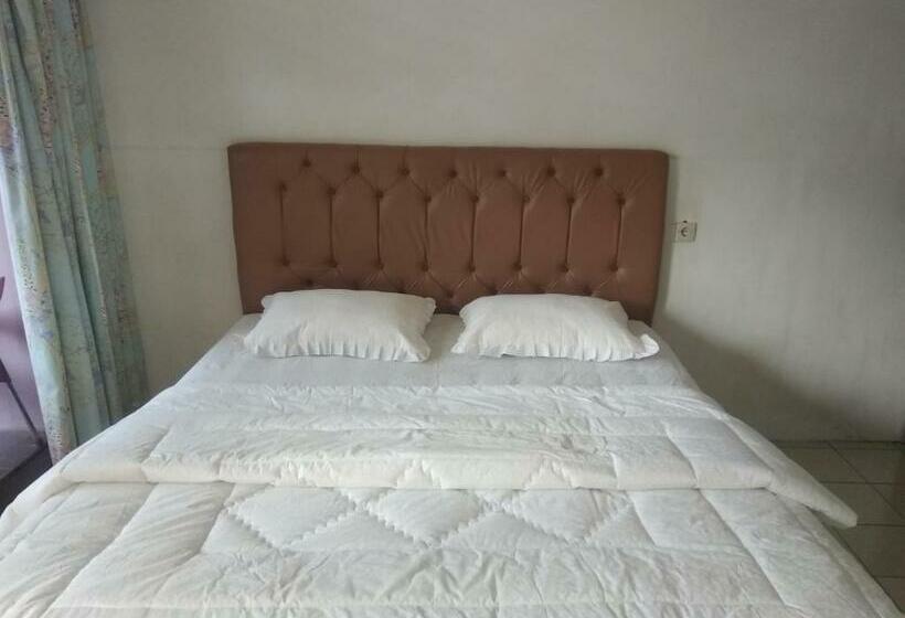 פנסיון Bernard Guest House & Resto Redpartner