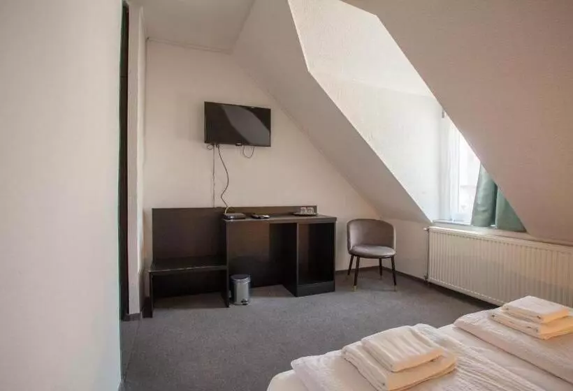 ペンション Laguna Panzio