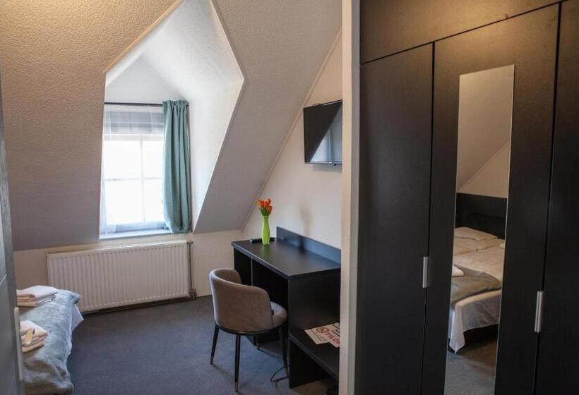 ペンション Laguna Panzio