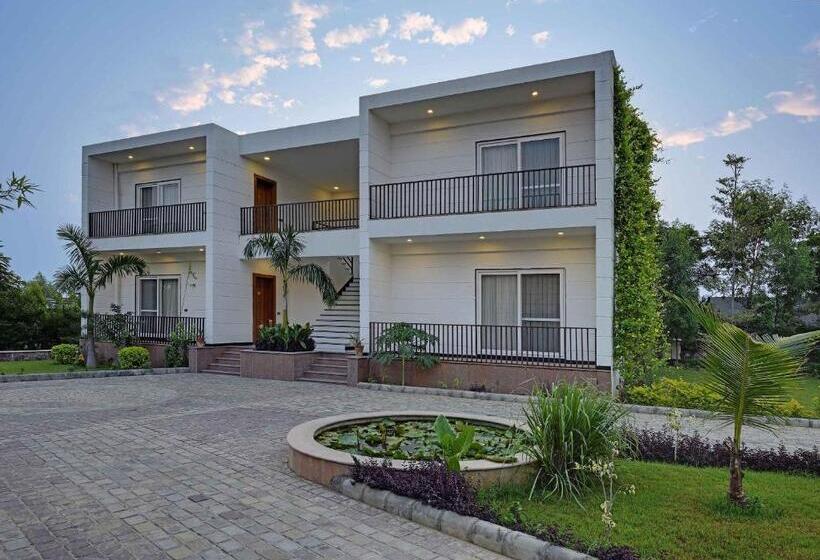 Resort Clarks Safari Ranthambore