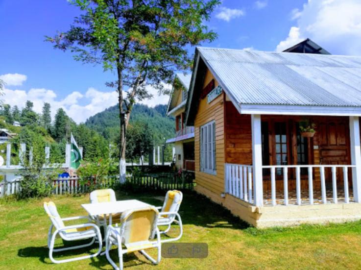 Hill Top Hotel, Shogran