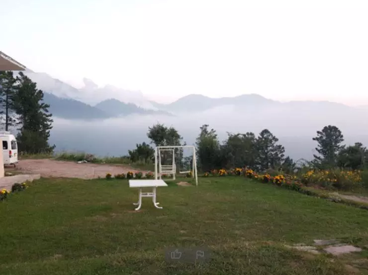 Hill Top Hotel, Shogran