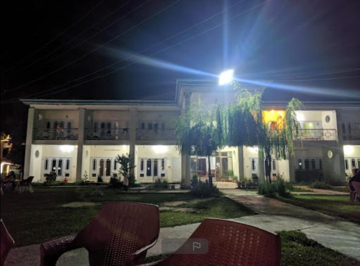 Hill Top Hotel, Shogran