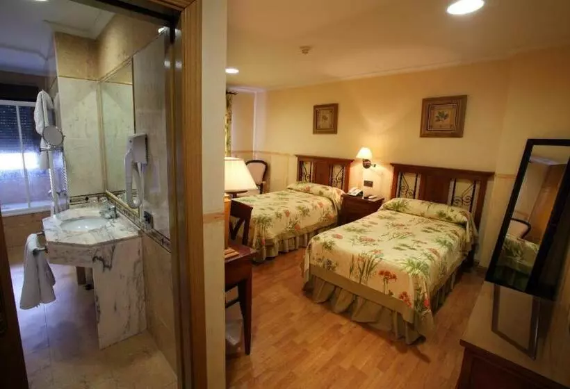 Hotelli El Pentágono