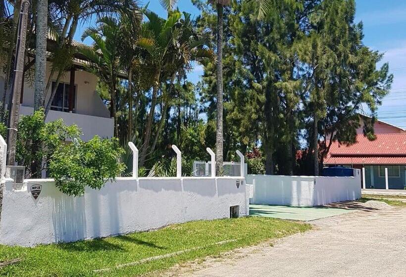 Пансион Di Raffaele Bombinhas