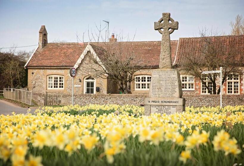 Общежитие The Ostrich Inn