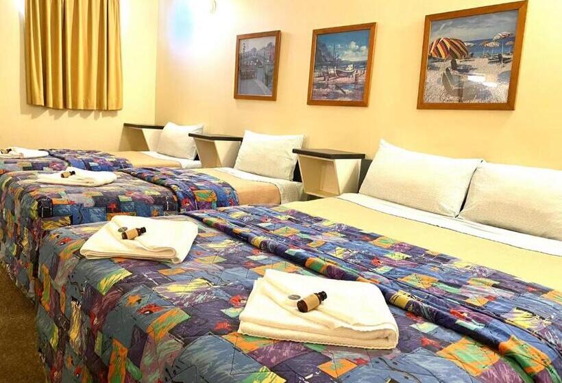 모텔 Gateway Motor Inn