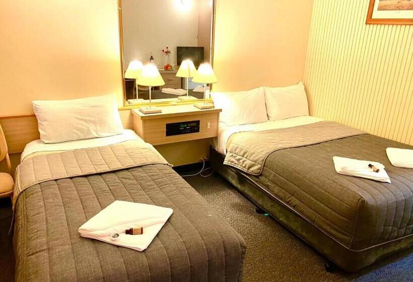 모텔 Gateway Motor Inn