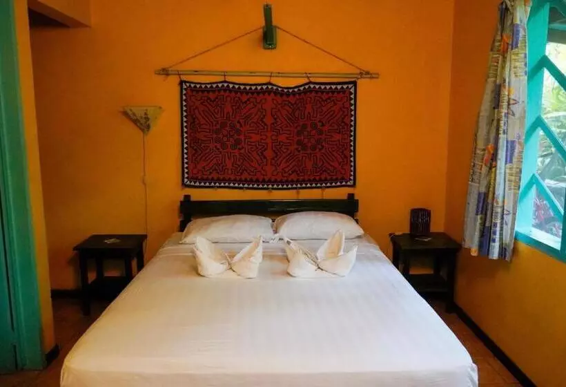 Hotelli Cabinas Guarana