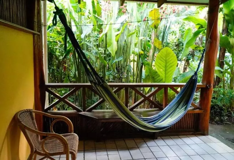 Hotelli Cabinas Guarana