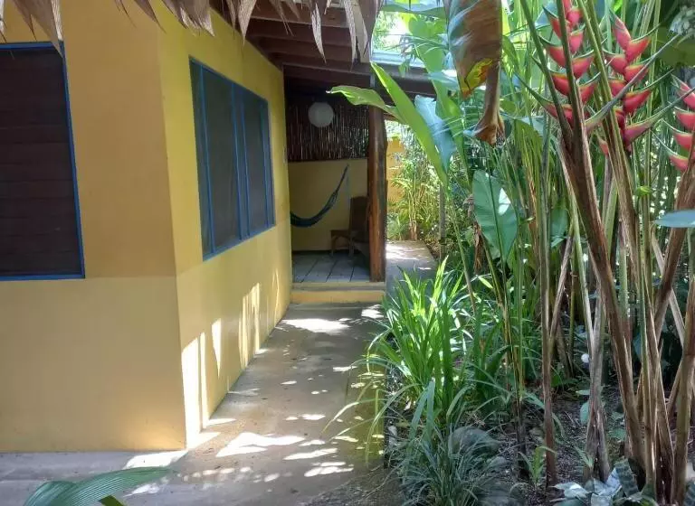 Hotelli Cabinas Guarana