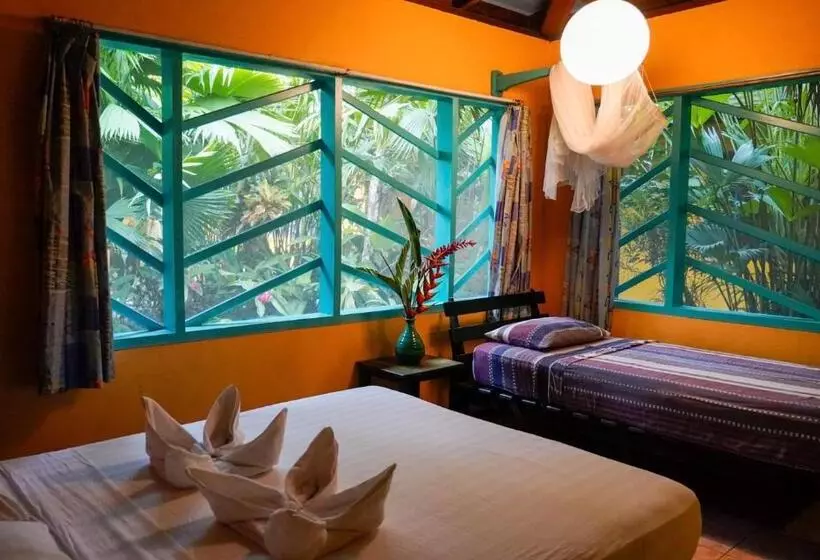 Hotelli Cabinas Guarana