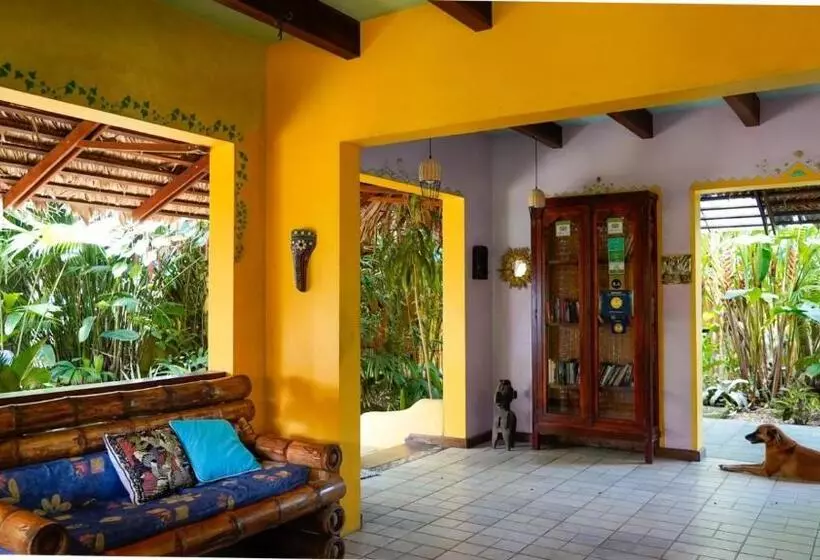 Hotelli Cabinas Guarana