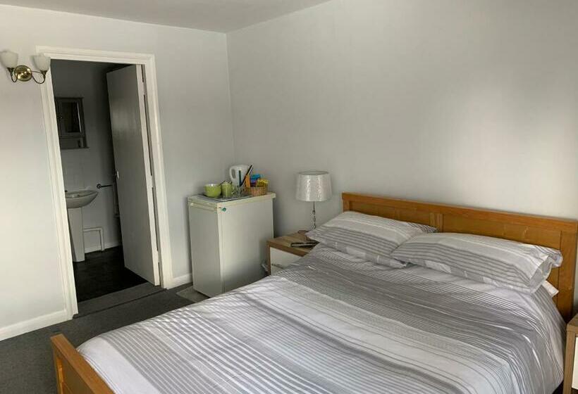 酒店 The Red Lion Longwick, Princes Risborough Hp27 9sg