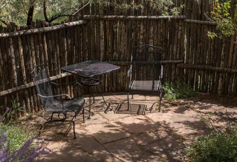 مبيت وإفطار Blue Lake Ranch