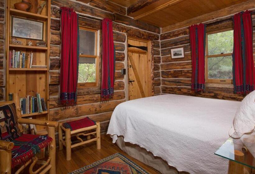 مبيت وإفطار Blue Lake Ranch