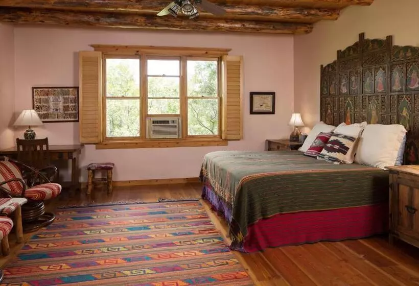 Aamiaismajoitus (B&B) Blue Lake Ranch