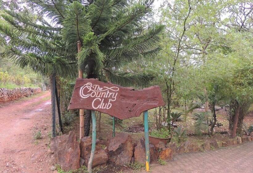 Country Club Wildlife Resort