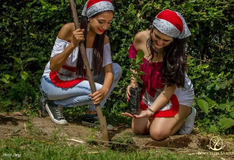 ホテル Bosques Del Saman Alcala