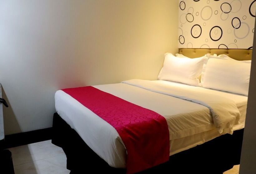 فندق Maria Eloisa Royal House