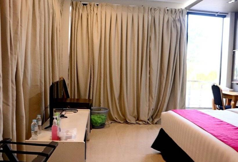 فندق Maria Eloisa Royal House