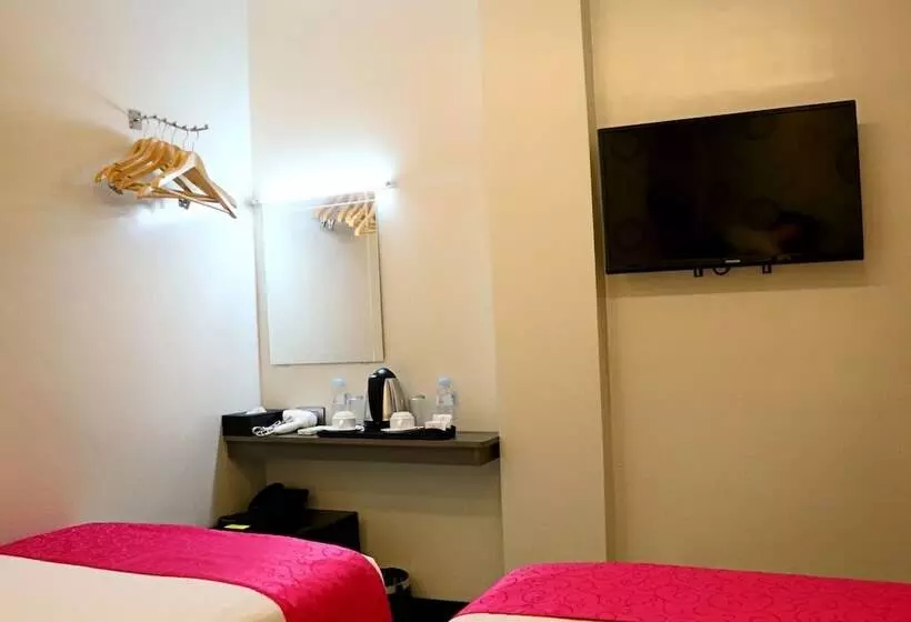 Hotelli Maria Eloisa Royal House