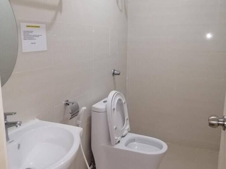 Meaco Royal Hotel   Biñan Laguna