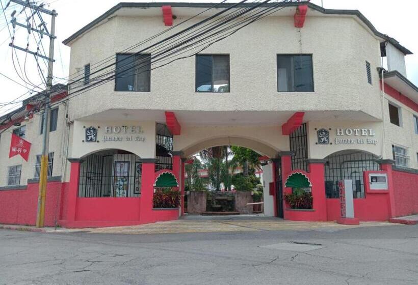 호텔 Parador Del Rey