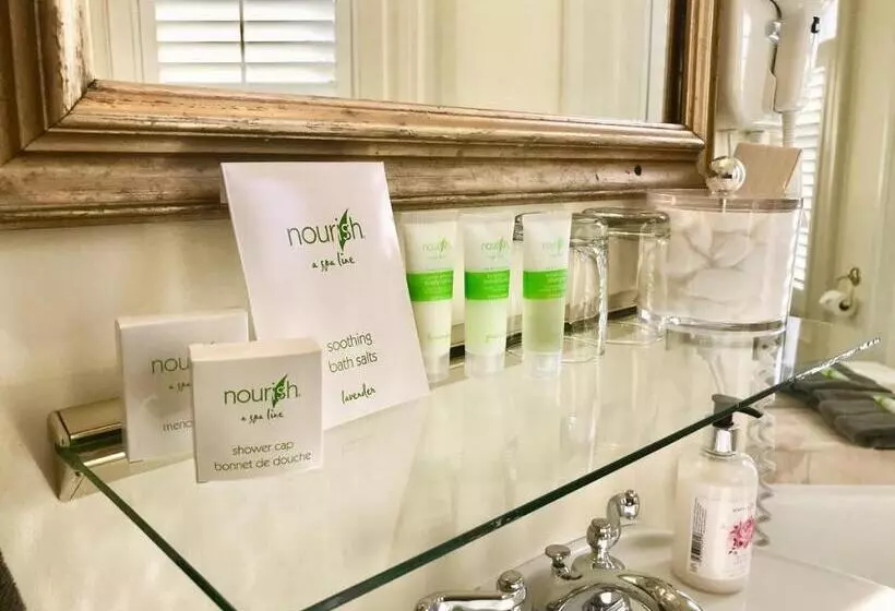 ホテル Tattingstone Inn