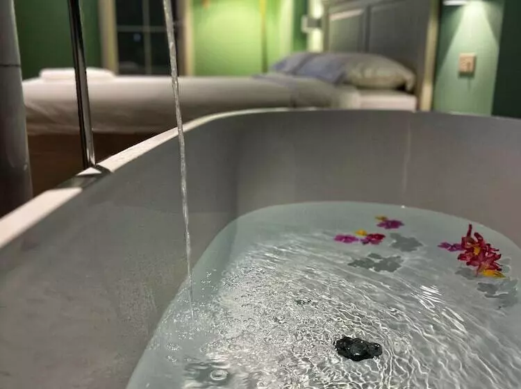 ホテル Tinian Diamond