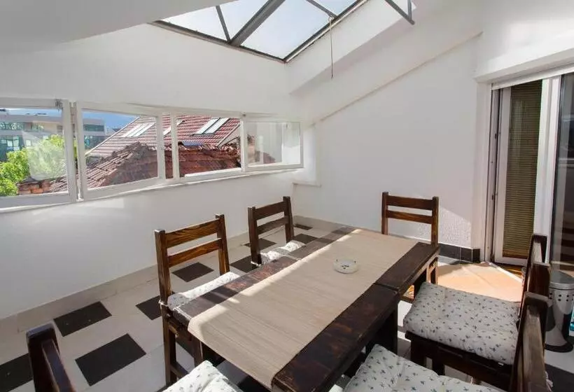 پانسیون Guesthouse Rota