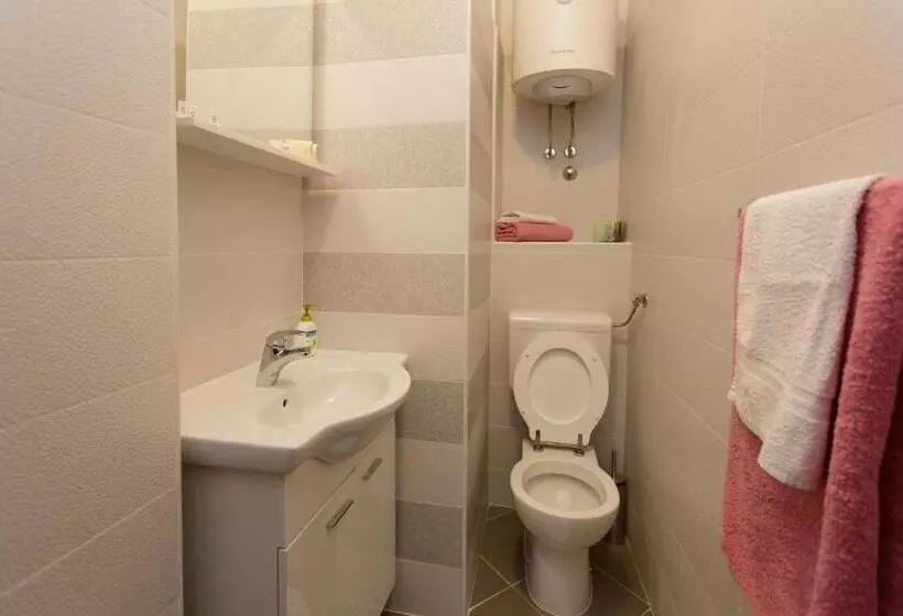 پانسیون Guesthouse Rota