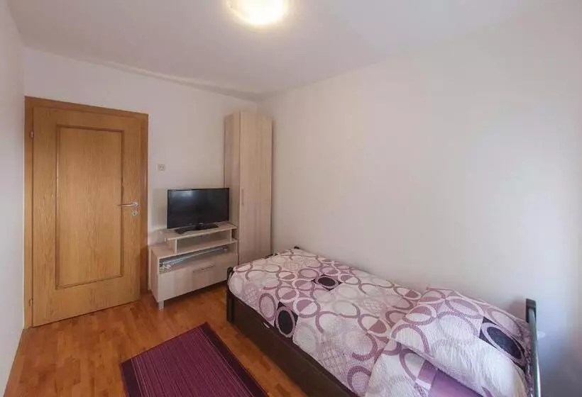 پانسیون Guesthouse Rota
