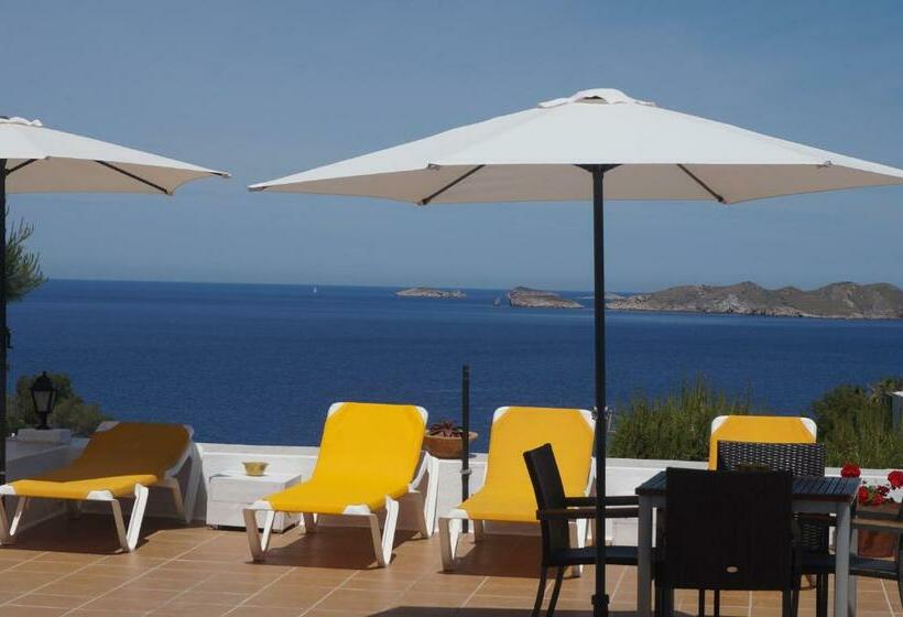 ペンション Hostal Cala Moli