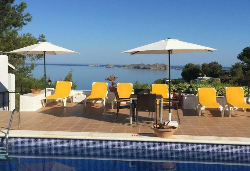 ペンション Hostal Cala Moli