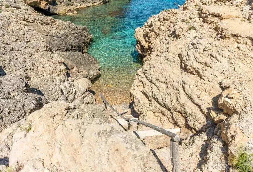 Pension Hostal Cala Moli