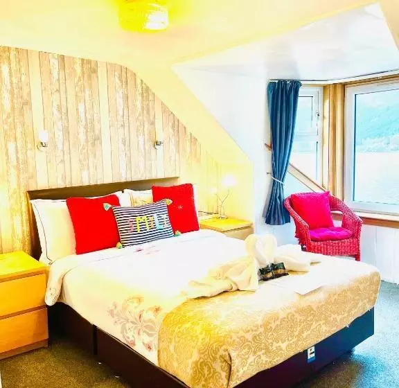 Rowantreebank Bed And Breakfast