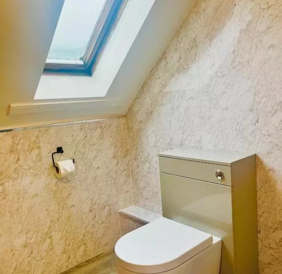 Rowantreebank Bed And Breakfast