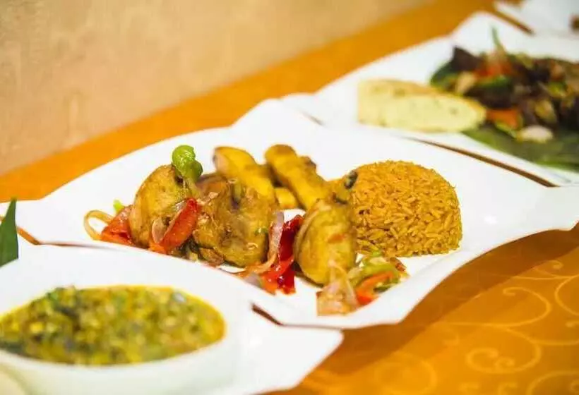 هتل Davok Suites Uyo