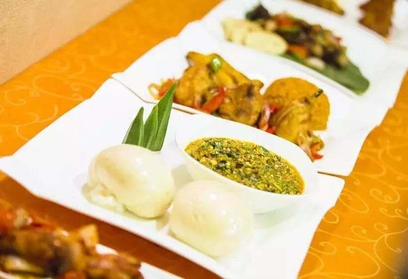 هتل Davok Suites Uyo