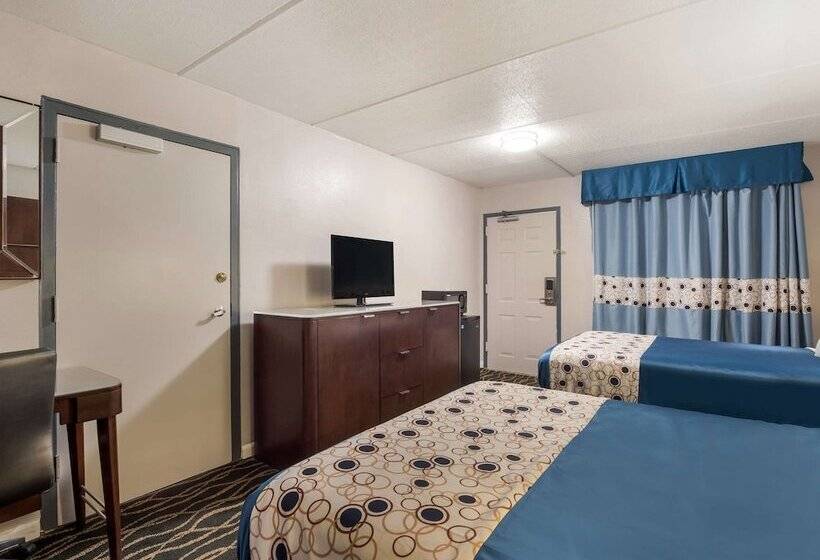 בית מלון כפרי Rodeway Inn