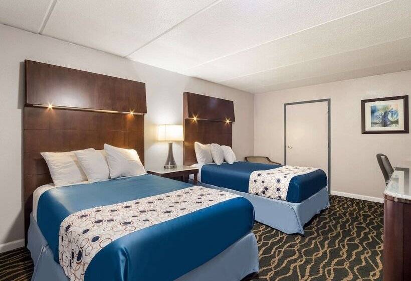 בית מלון כפרי Rodeway Inn