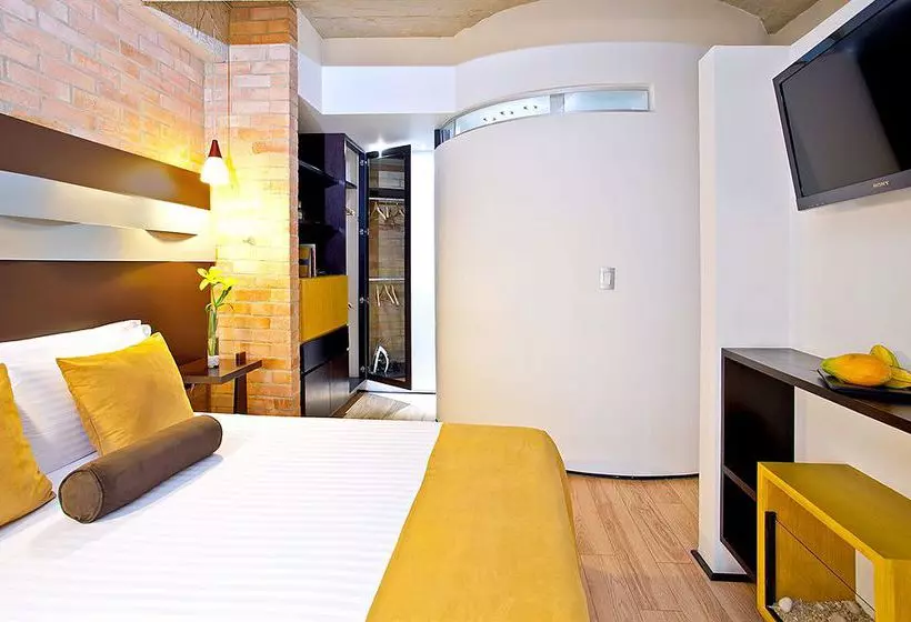 Estelar Apartamentos Aeropuerto