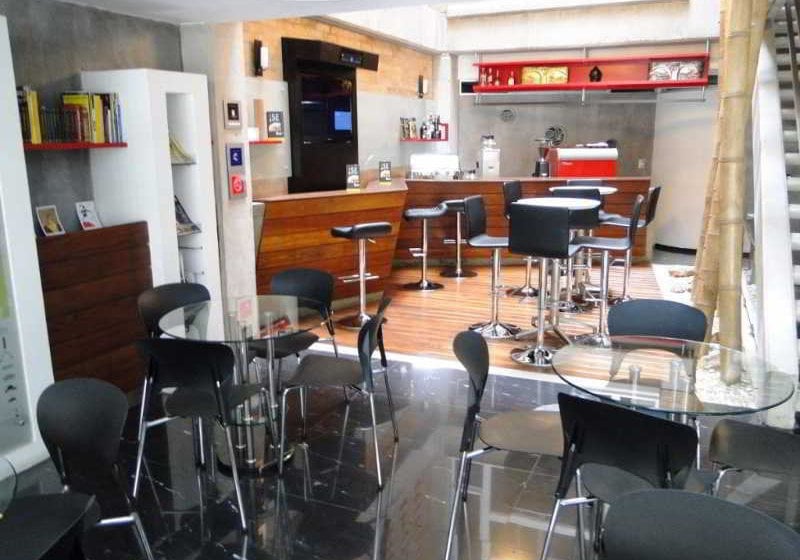 Estelar Apartamentos Aeropuerto