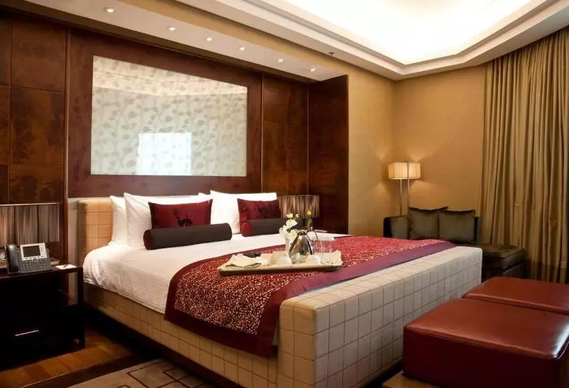 Grand Millennium Al Wahda Hotel And Executive Apartments Abu Dhabi